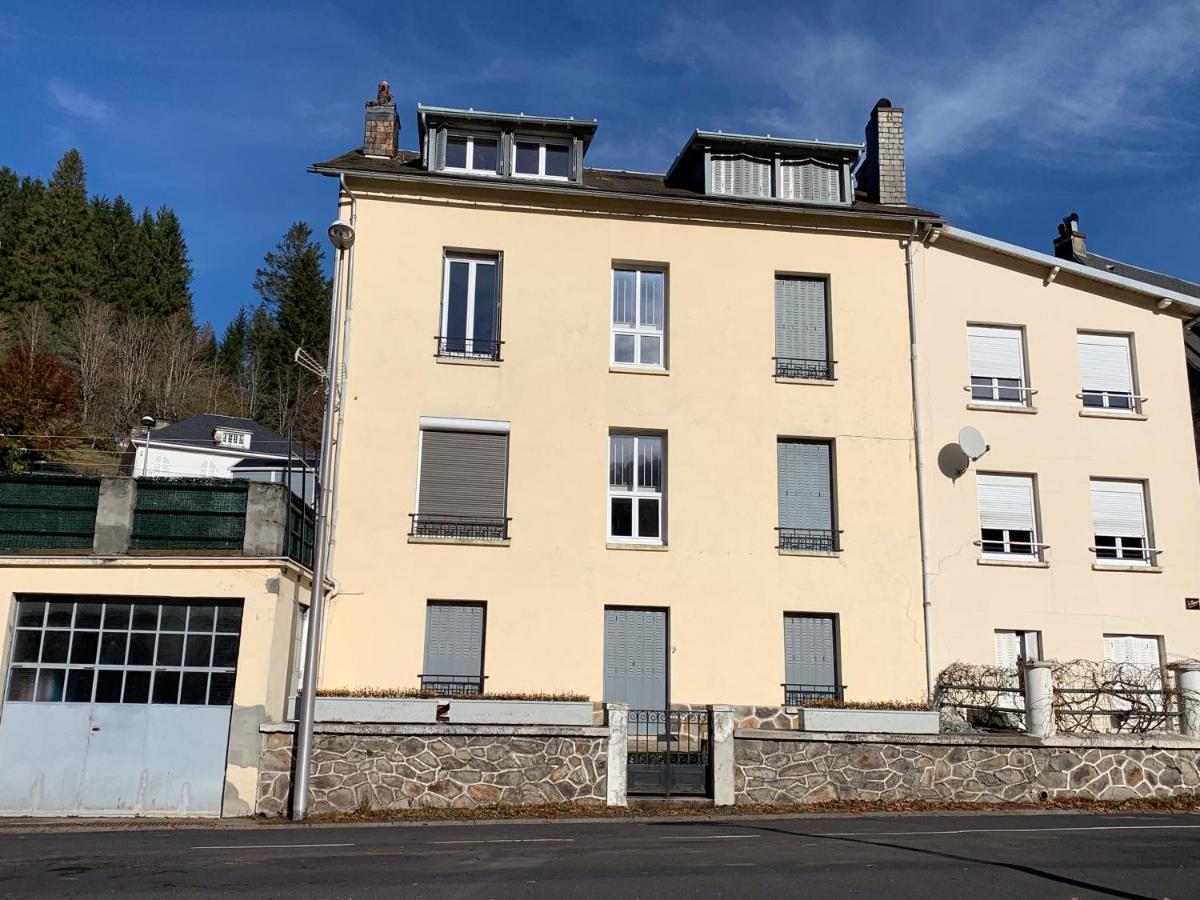 Appartement Lumineux N°6 Le Val D'Or - 4 Personnes - 1 Chambre Avec Petit Balcon La Bourboule Bagian luar foto